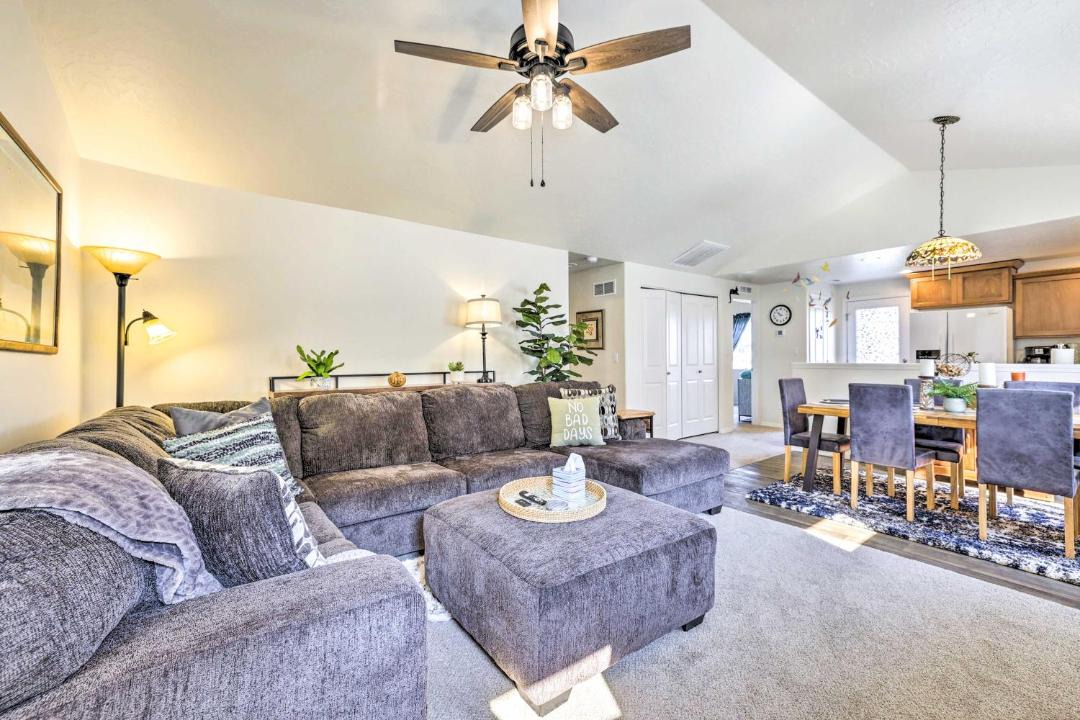 Photo of Livingroom in Southwest Ada County Alliance