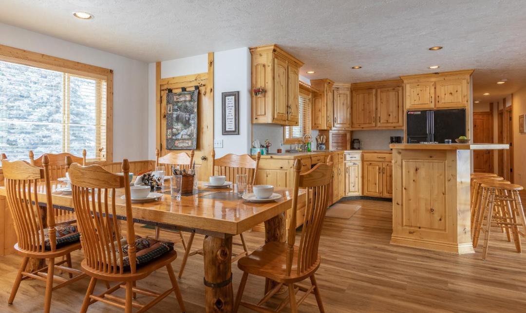 Photo of Livingroom in St. Anthony