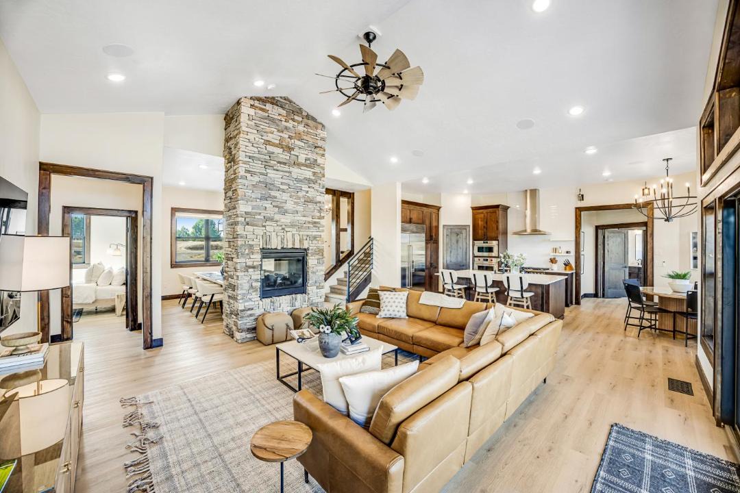 Photo of Livingroom in McCall