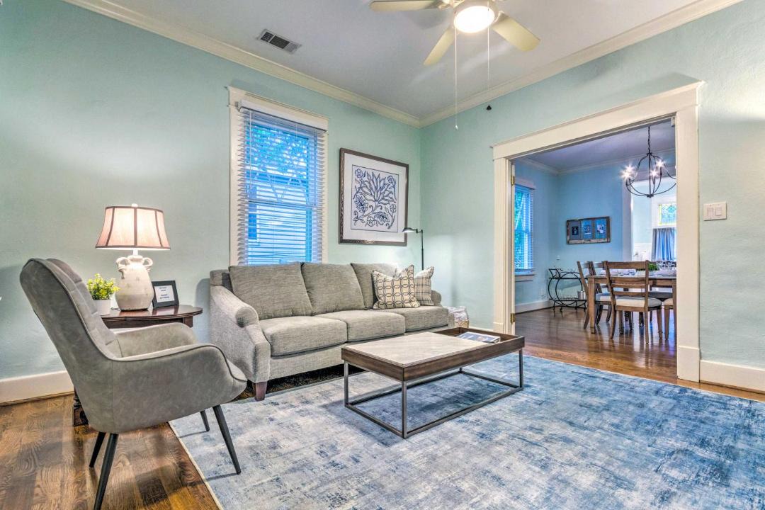 Photo of Livingroom in Hillcrest