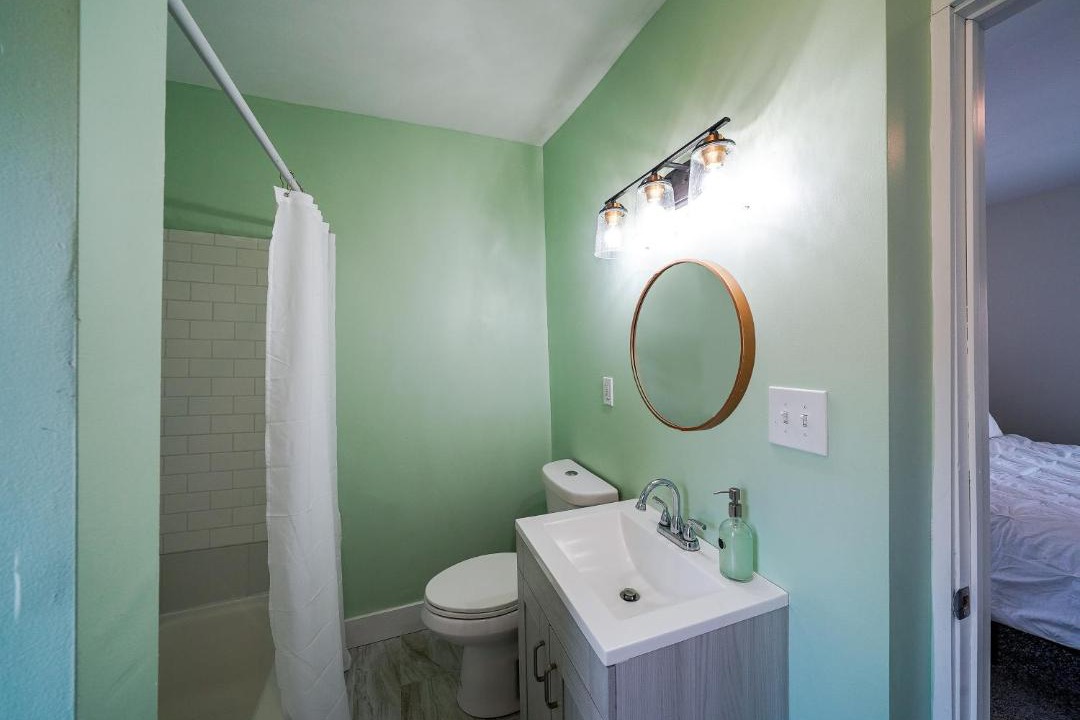 Photo of Bathroom in Tremont