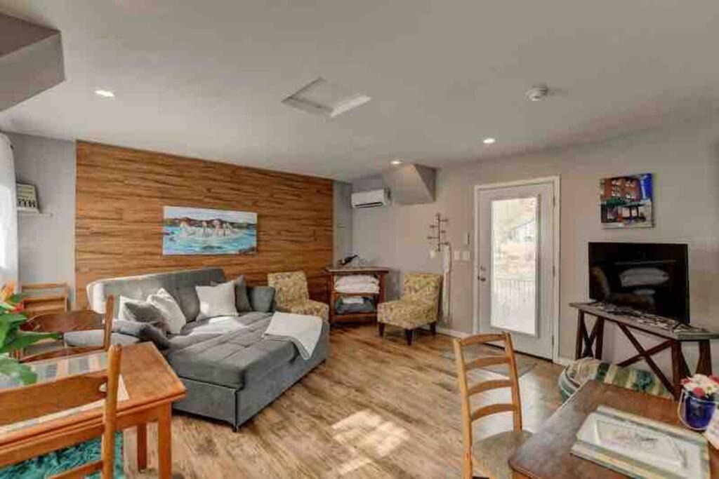 Photo of Livingroom in Diamond Valley