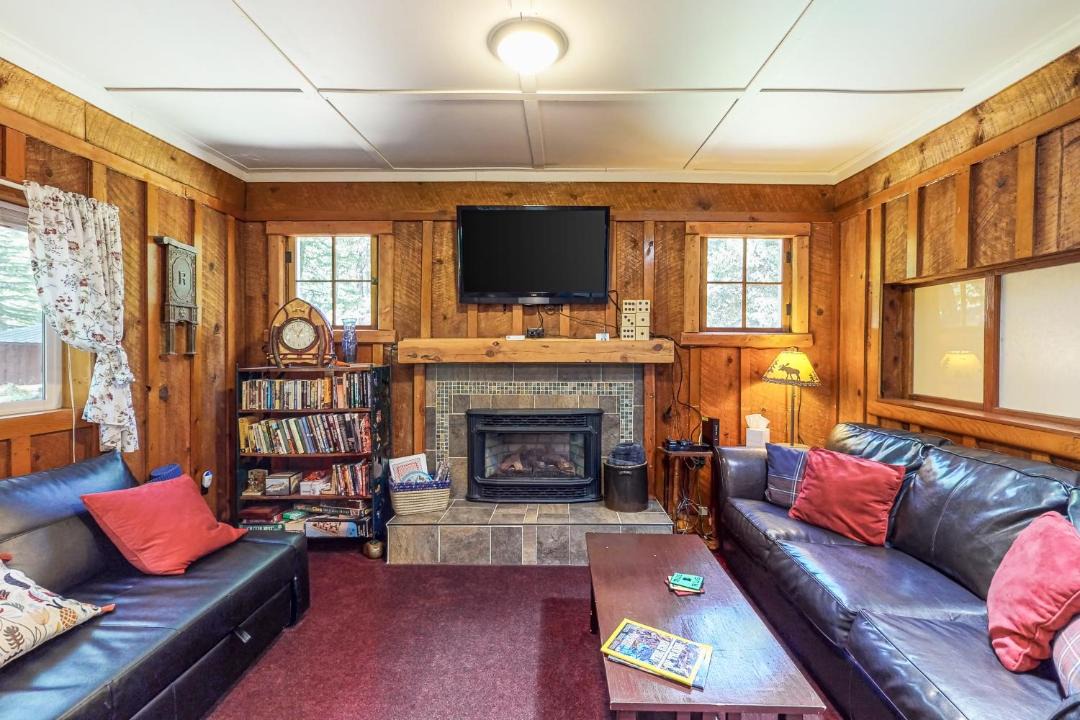 Photo of Livingroom in Enterprise