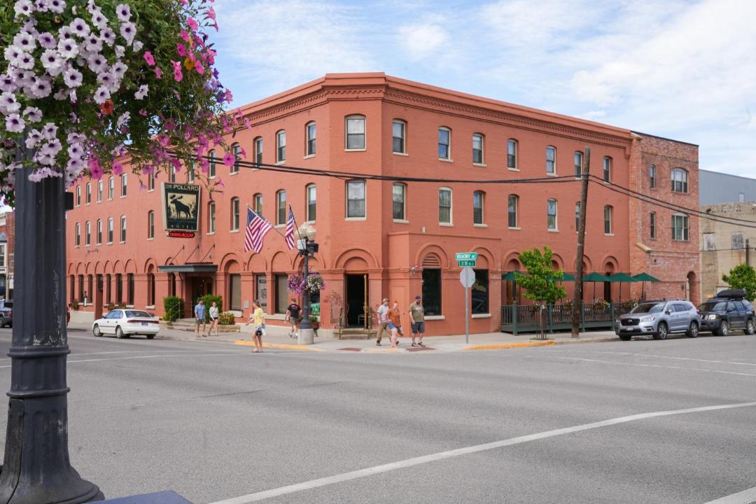 Photo of Others in Red Lodge
