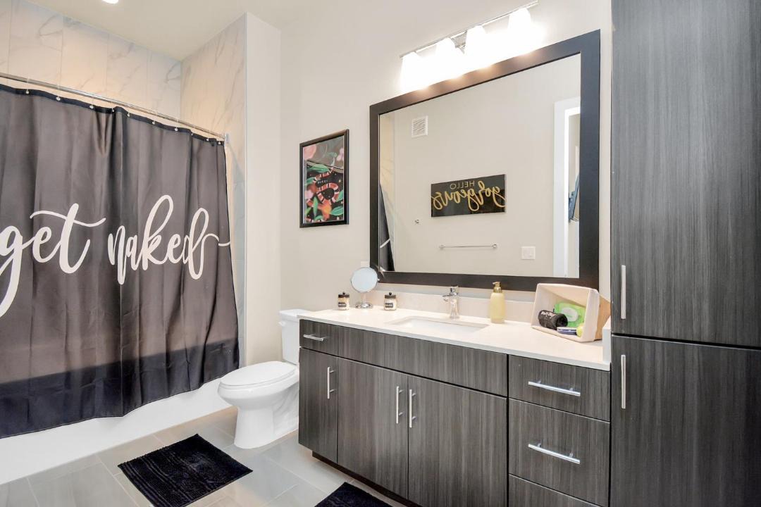 Photo of Bathroom in Washington Ave./ Memorial Park