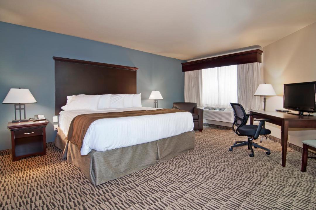 Photo of Bedroom in Watford City