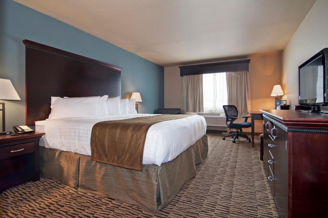 Photo of Bedroom in Watford City