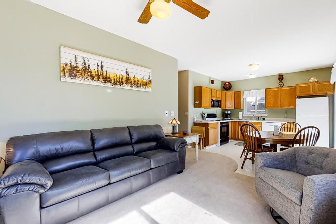 Photo of Livingroom in Harrison