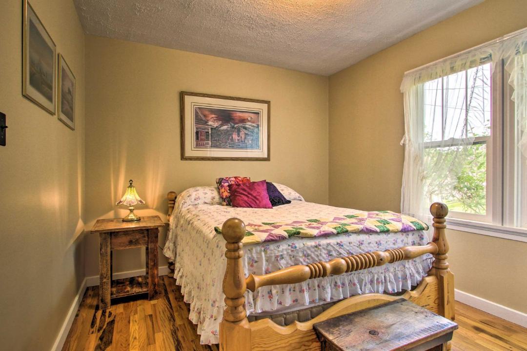 Photo of Bedroom in Grantsdale