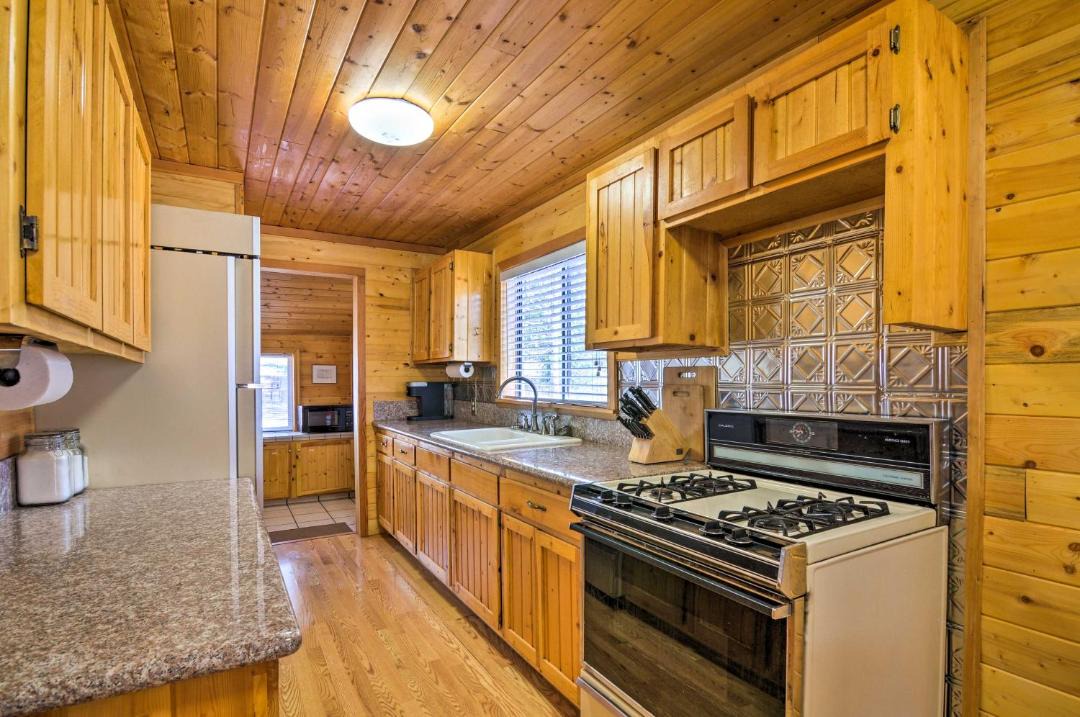 Photo of Kitchen in Duck Creek Village