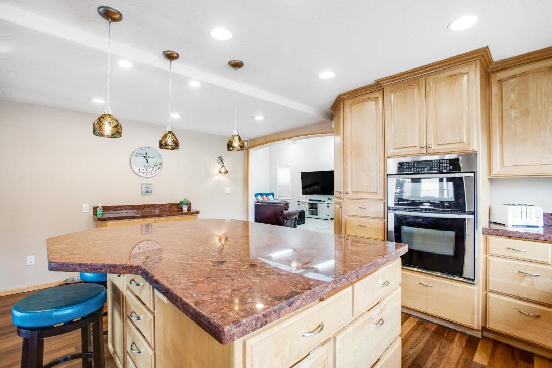 Photo of Kitchen in Depoe Bay