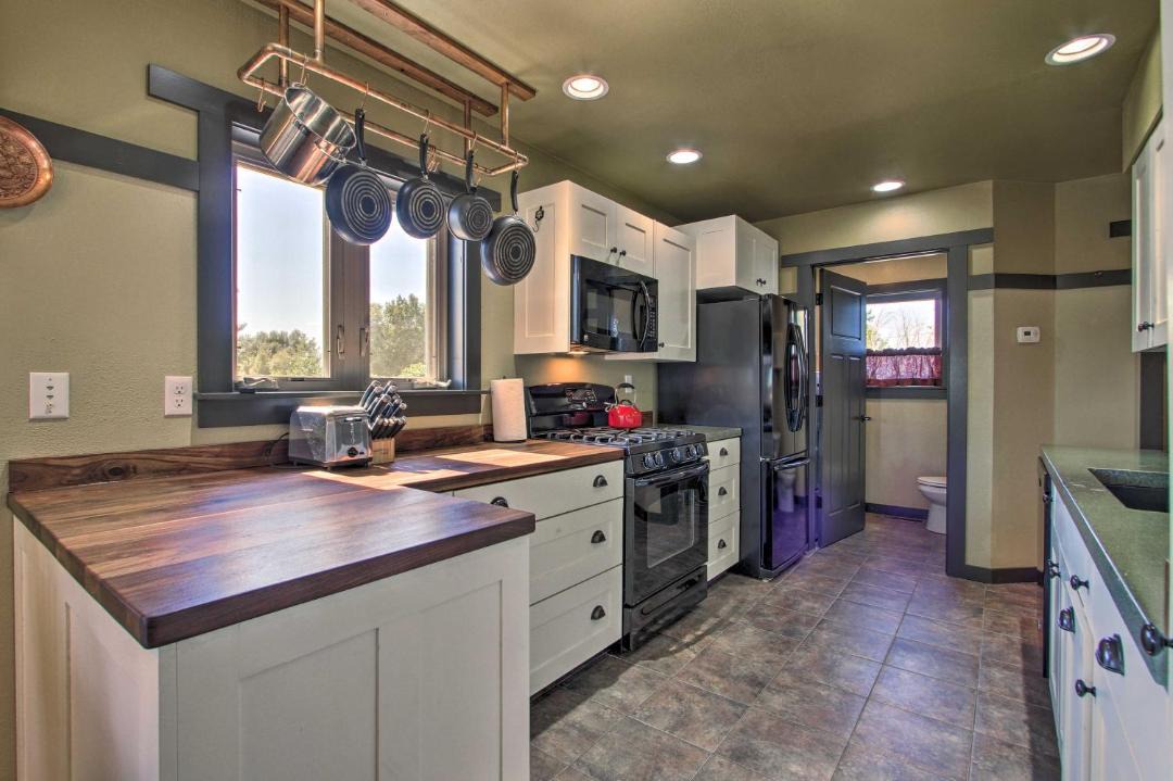 Photo of Kitchen in Bynum