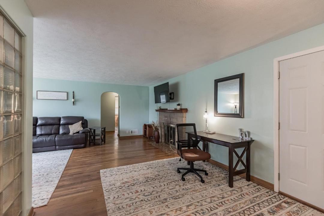 Photo of Livingroom in South Bend
