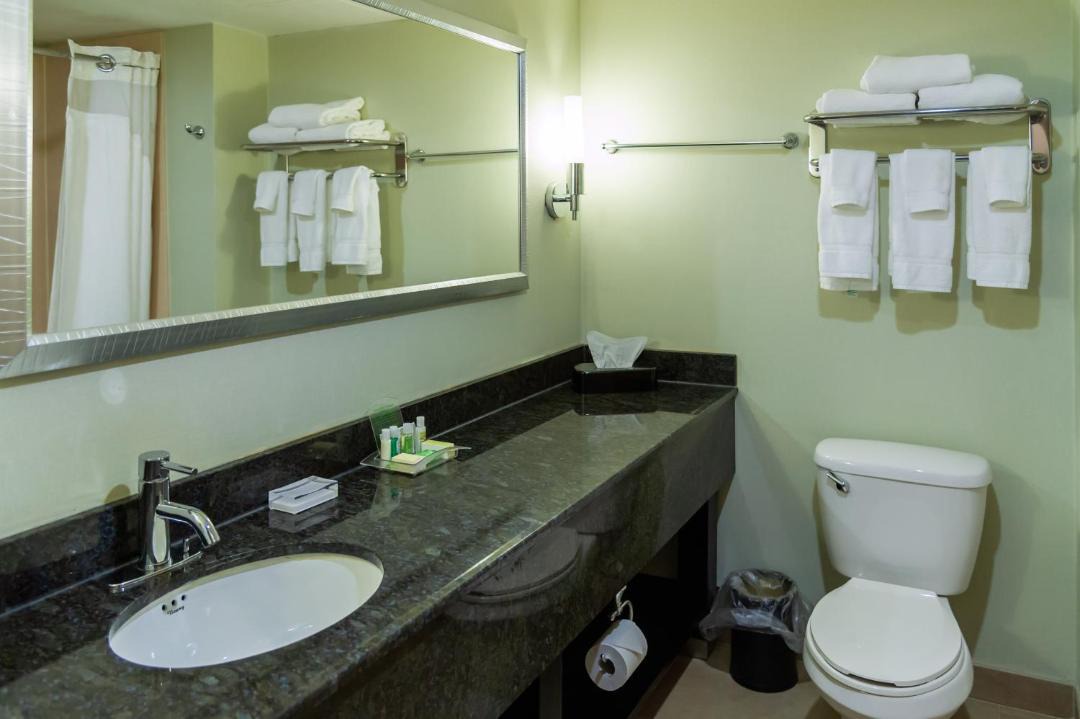 Photo of Bathroom in Kulpsville