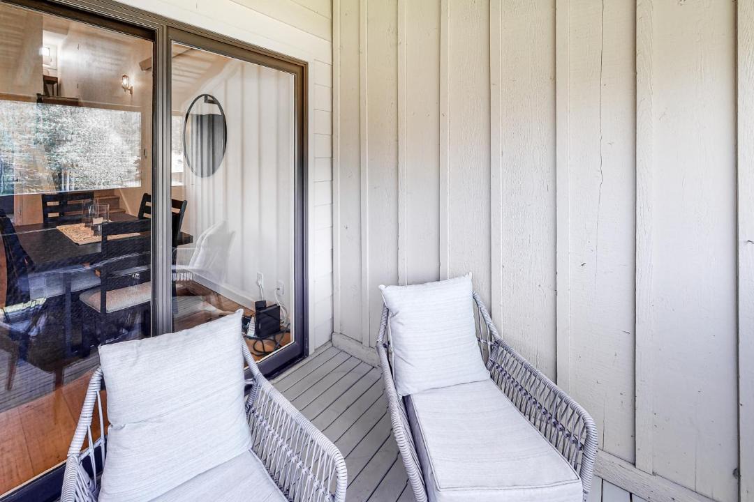 Photo of Patio Balcony in Moose Wilson Road
