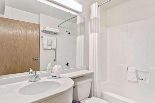Photo of Bathroom in Cheyenne