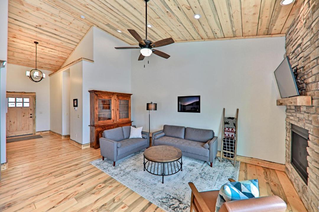 Photo of Others in Grand Lake