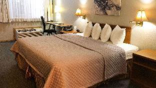 Photo of Bedroom in Garden District