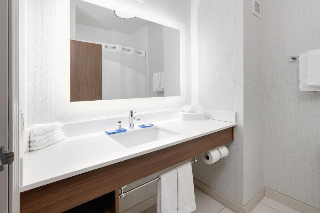 Photo of Bathroom in Lockwood