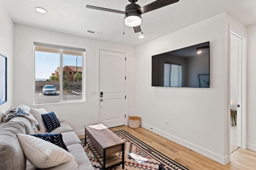 Photo of Livingroom in St. George
