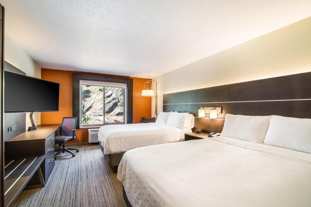 Photo of Bedroom in Custer