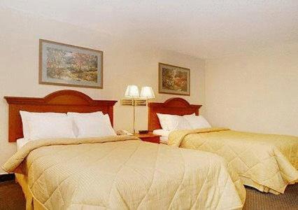 Photo of Bedroom in Pennington Bend
