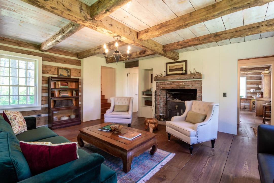 Photo of Livingroom in Columbia Falls