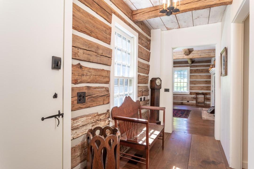 Photo of Livingroom in Columbia Falls