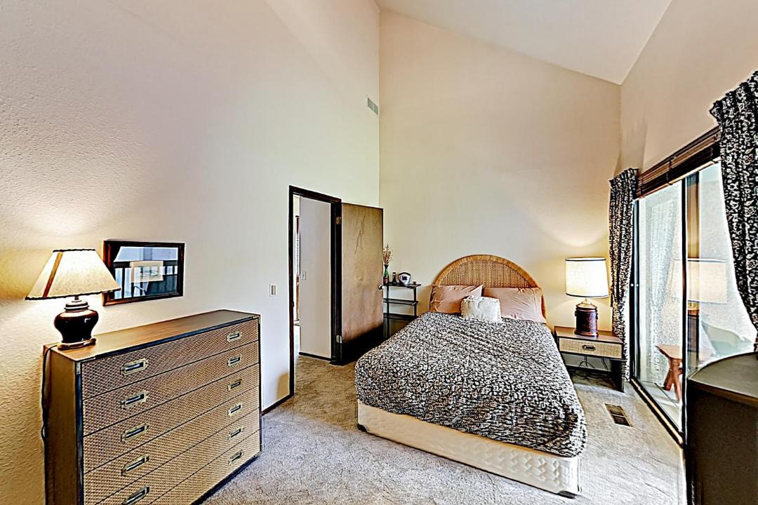 Photo of Bedroom in Park Meadows