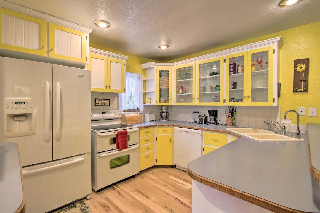 Photo of Kitchen in Salmon