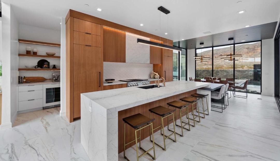 Photo of Kitchen in Hurricane