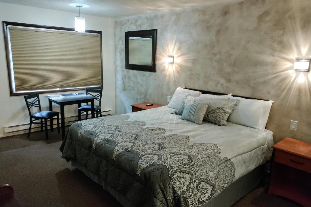 Photo of Bedroom in Salina