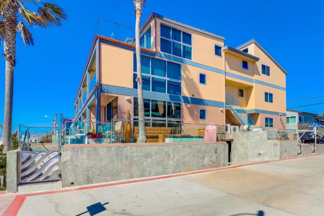 Photo of Others in Mission Beach