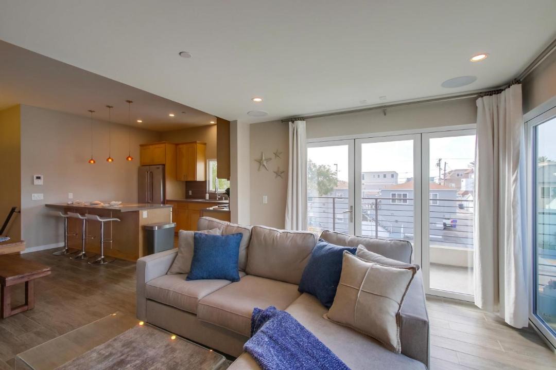 Photo of Livingroom in Mission Beach