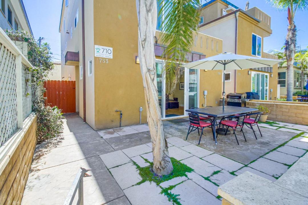 Photo of Patio Balcony in Mission Beach