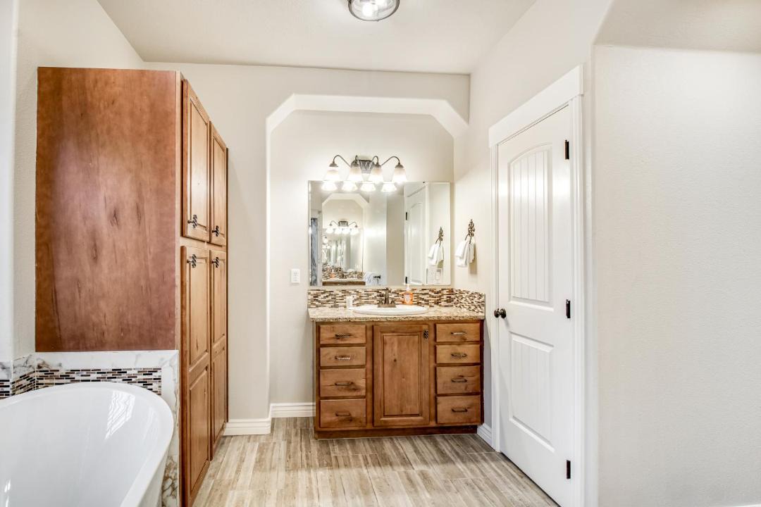 Photo of Bathroom in Canyon County