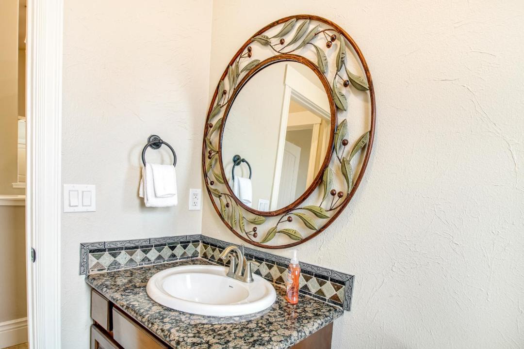 Photo of Bathroom in Canyon County