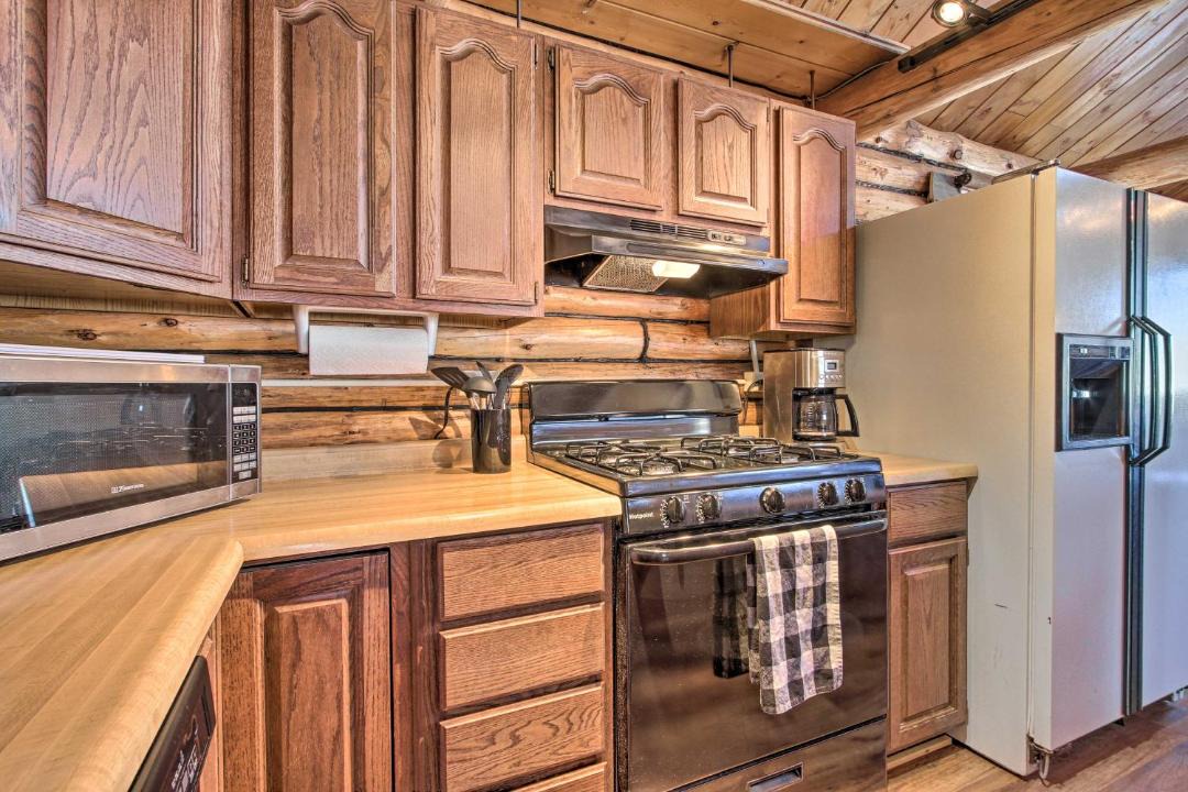 Photo of Kitchen in Wolf Creek