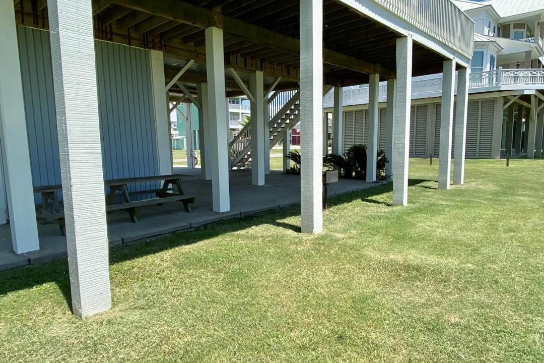 Photo of Others in Crystal Beach