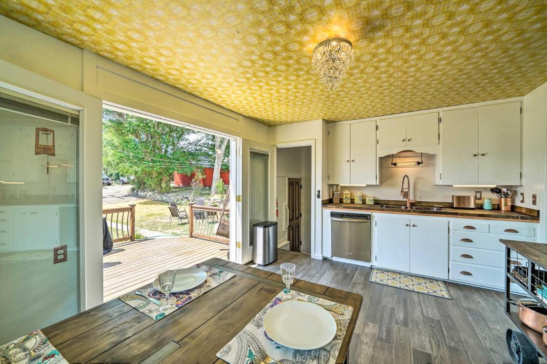 Photo of Kitchen in Livingston