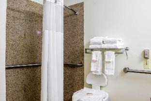 Photo of Bathroom in Buffalo Ridge