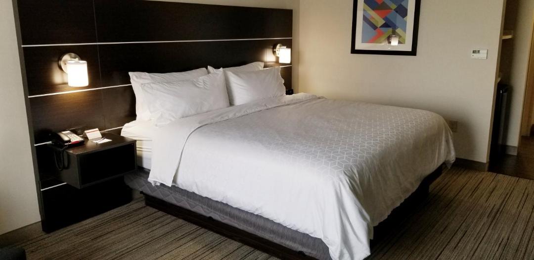 Photo of Bedroom in Troy