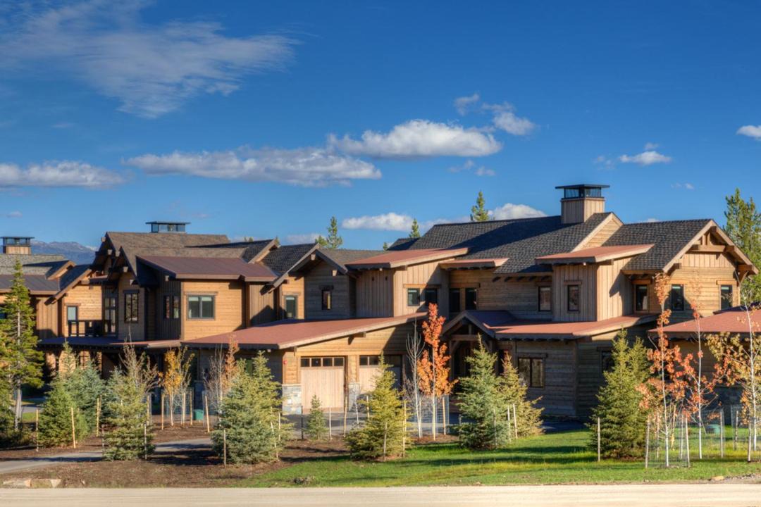 Photo of Buildings in Spanish Peaks