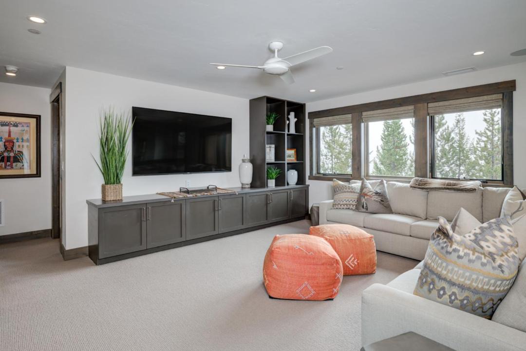 Photo of Livingroom in Spanish Peaks