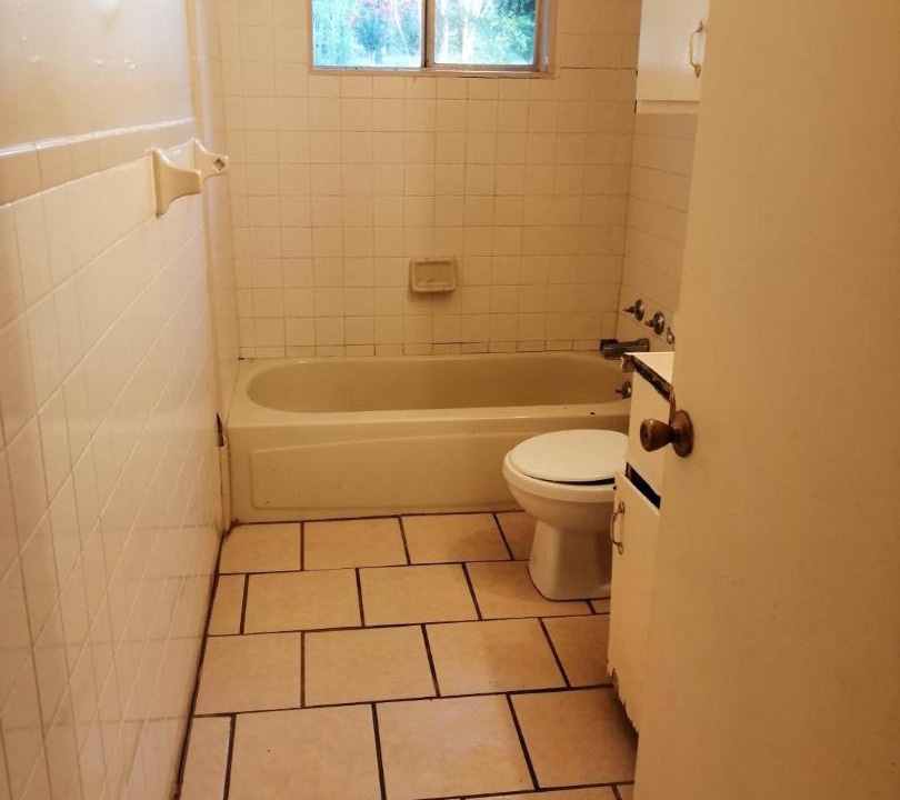 Photo of Bathroom in Tougaloo