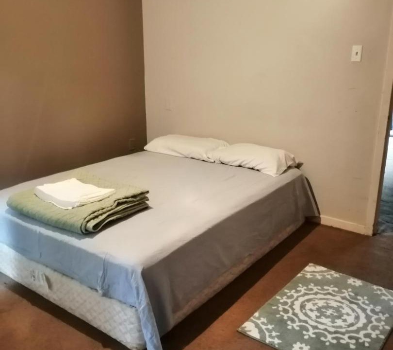 Photo of Bedroom in Tougaloo