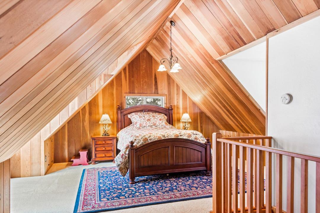 Photo of Bedroom in Hayden