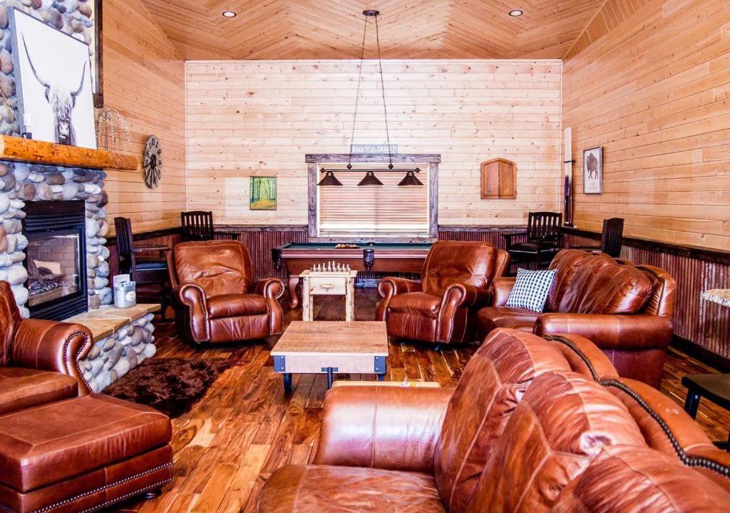 Photo of Livingroom in Island Park