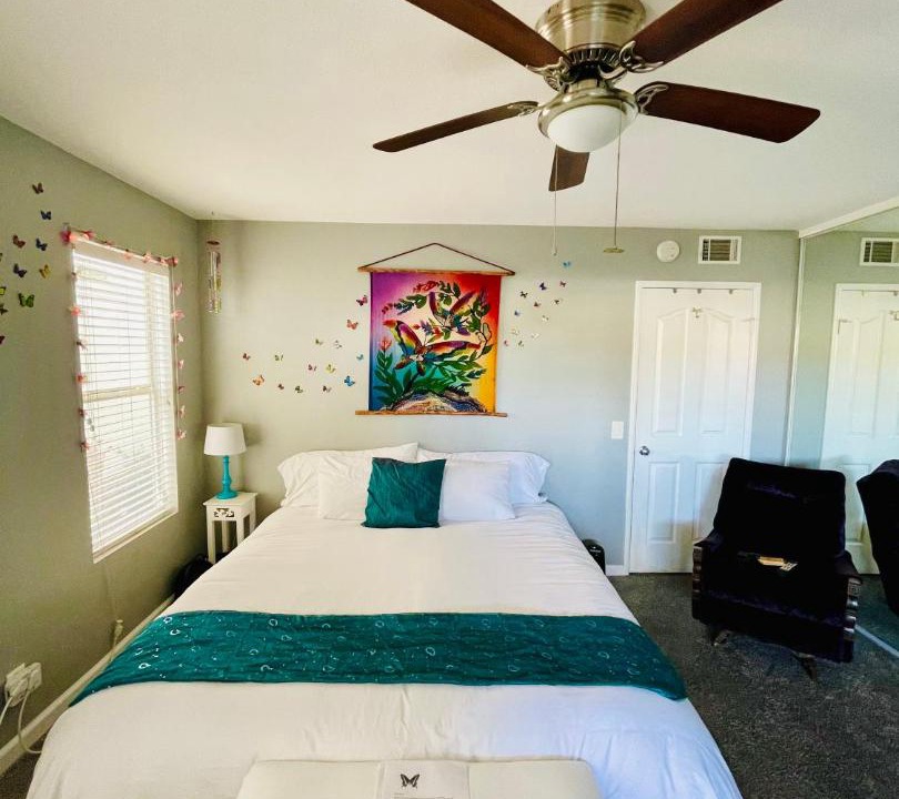 Photo of Bedroom in Pacific Beach