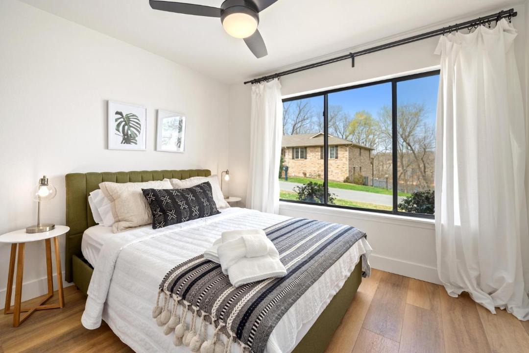 Photo of Bedroom in Rogers
